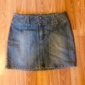 Jean mini skirt